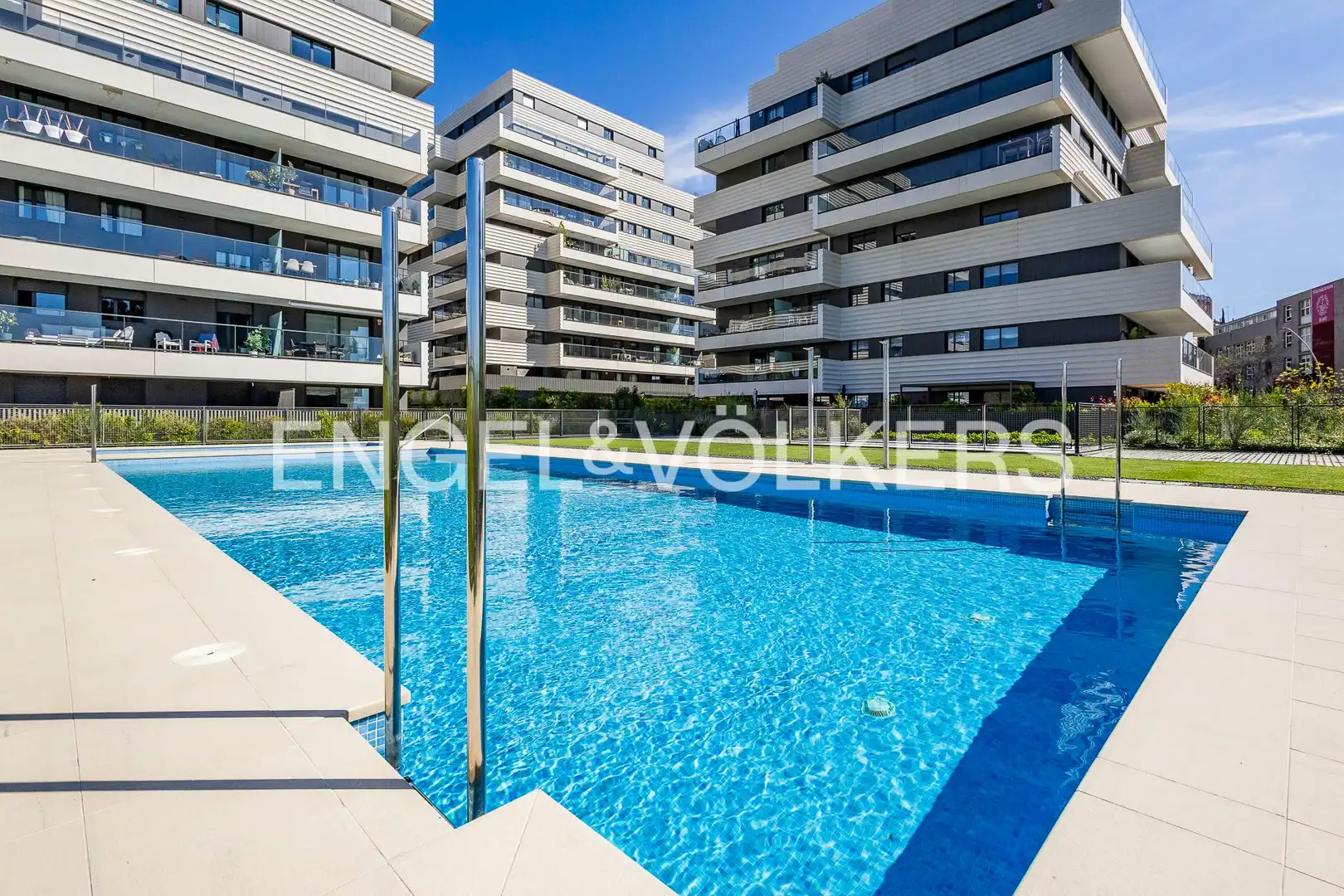 Flat with pool to rent in Finestrelles, imagen 25