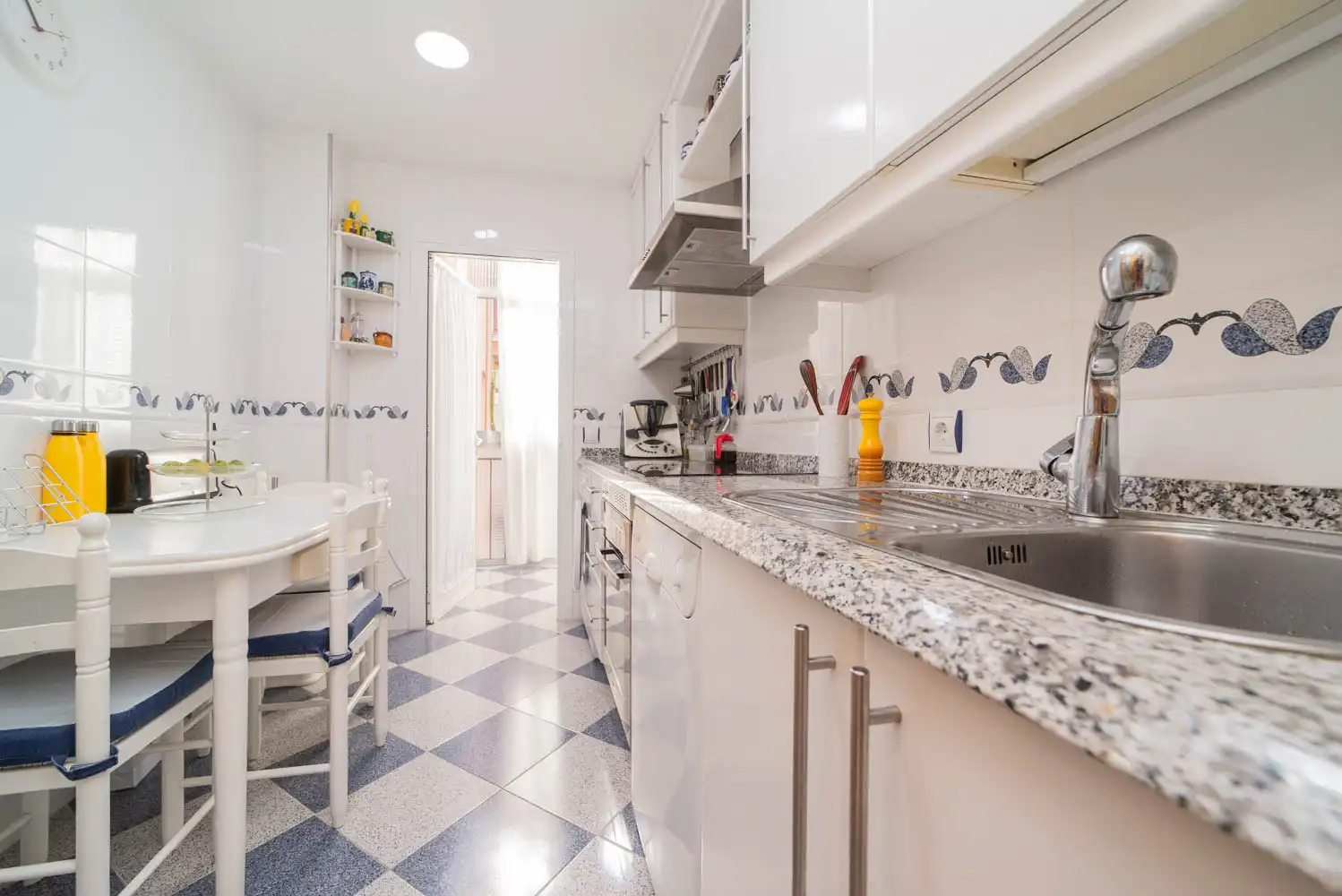 Kitchen of Flat for sale in Móstoles  with Air Conditioner, Heating and Terrace