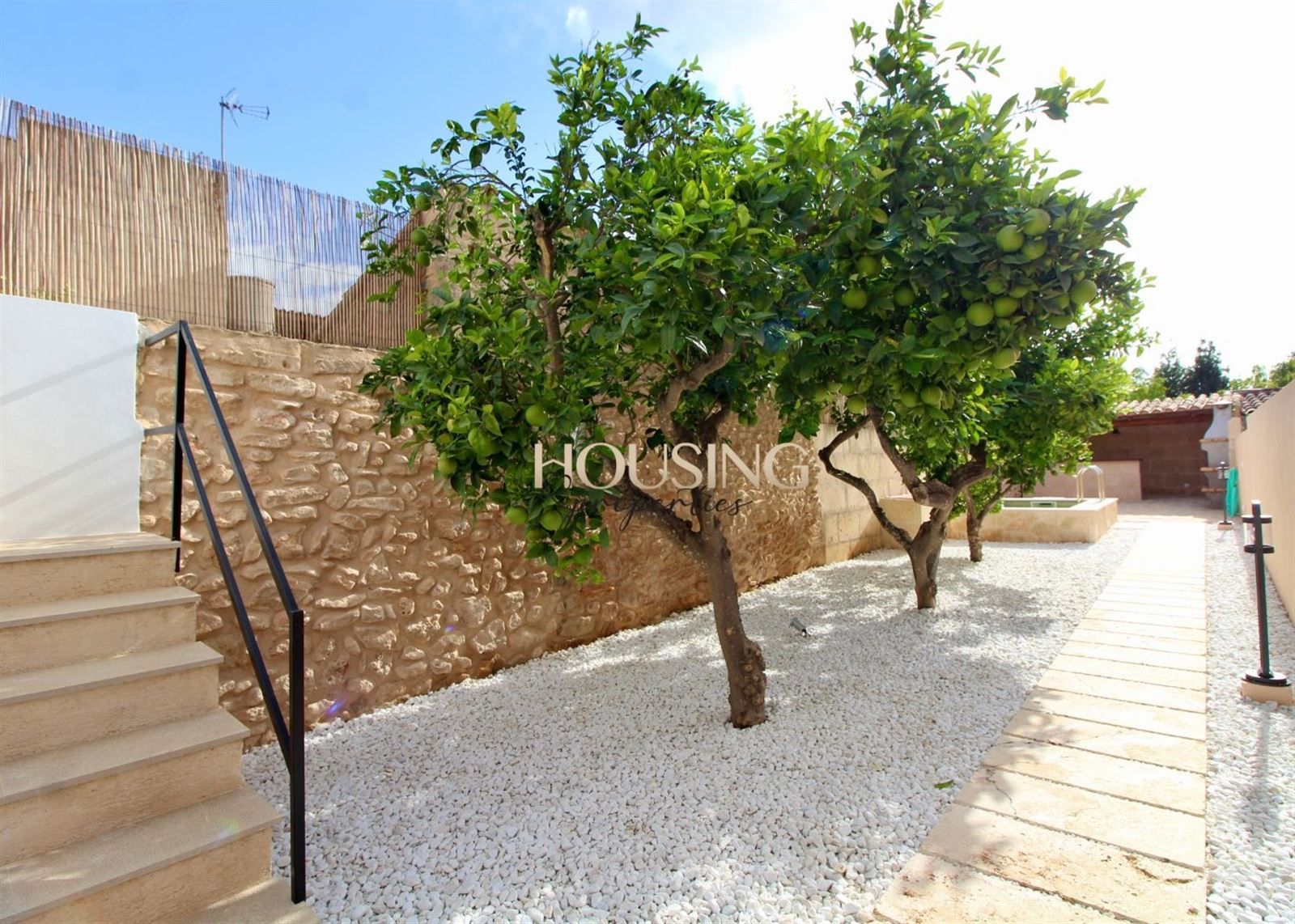 Exterior view of Single-family semi-detached for sale in Llucmajor  with Air Conditioner, Heating and Private garden