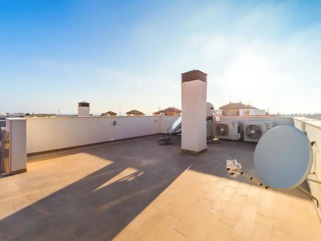 Casa amb piscina en venda a Calle Maria San Gil Noain, imagen 27