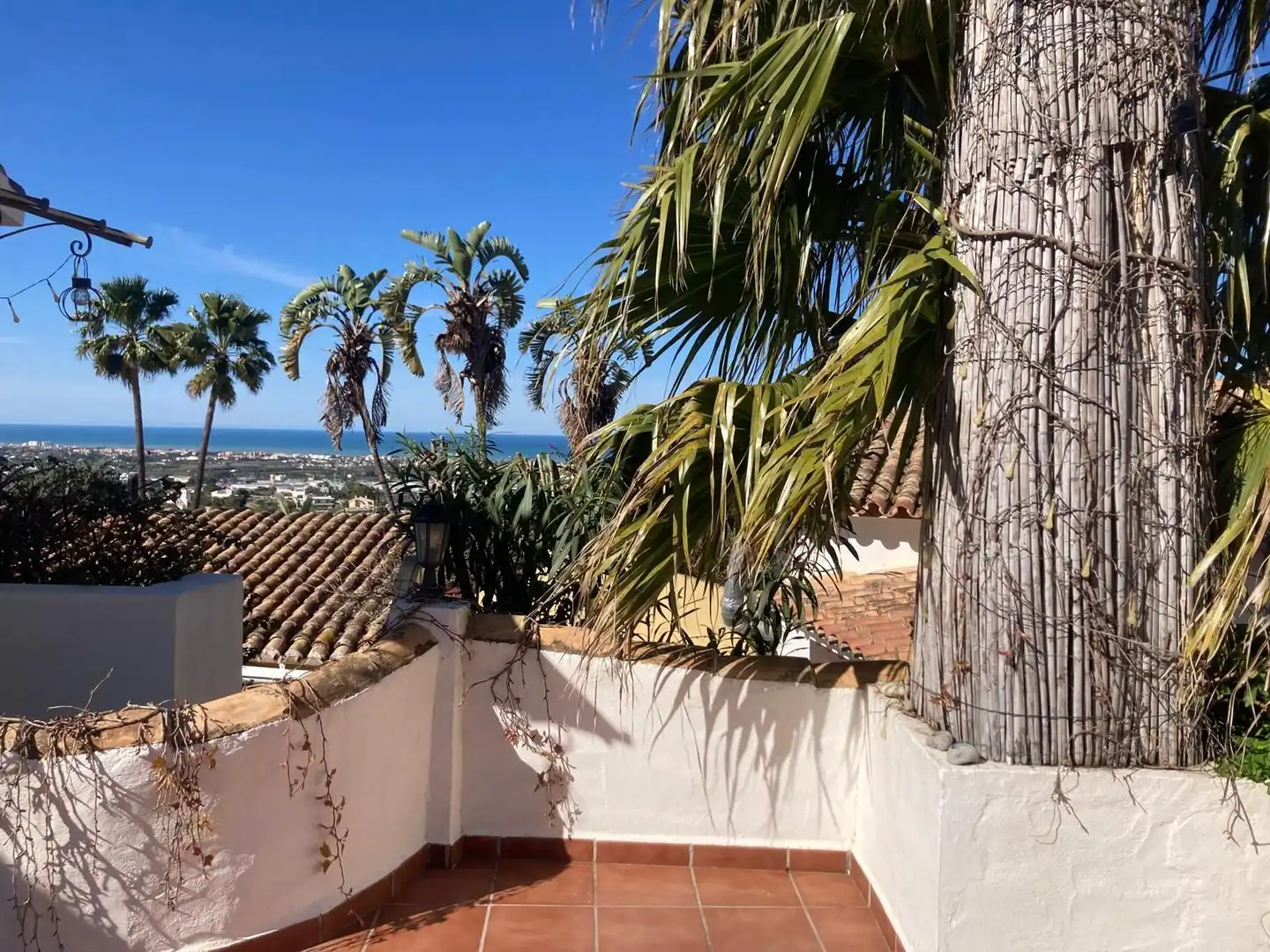 Vista exterior de Casa o xalet en venda en Dénia amb Aire condicionat, Calefacció i Jardí privat