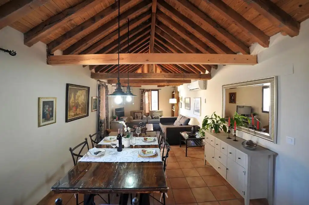 Dining room of Flat for rent in Casco Histórico