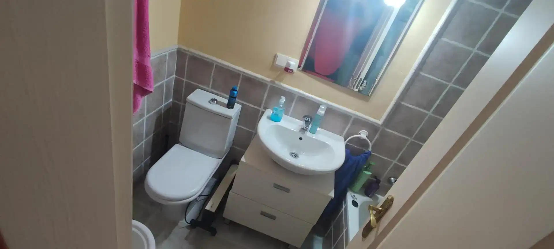 Bany de Casa o xalet en venda en Espartinas amb Aire condicionat, Jardí privat i Traster