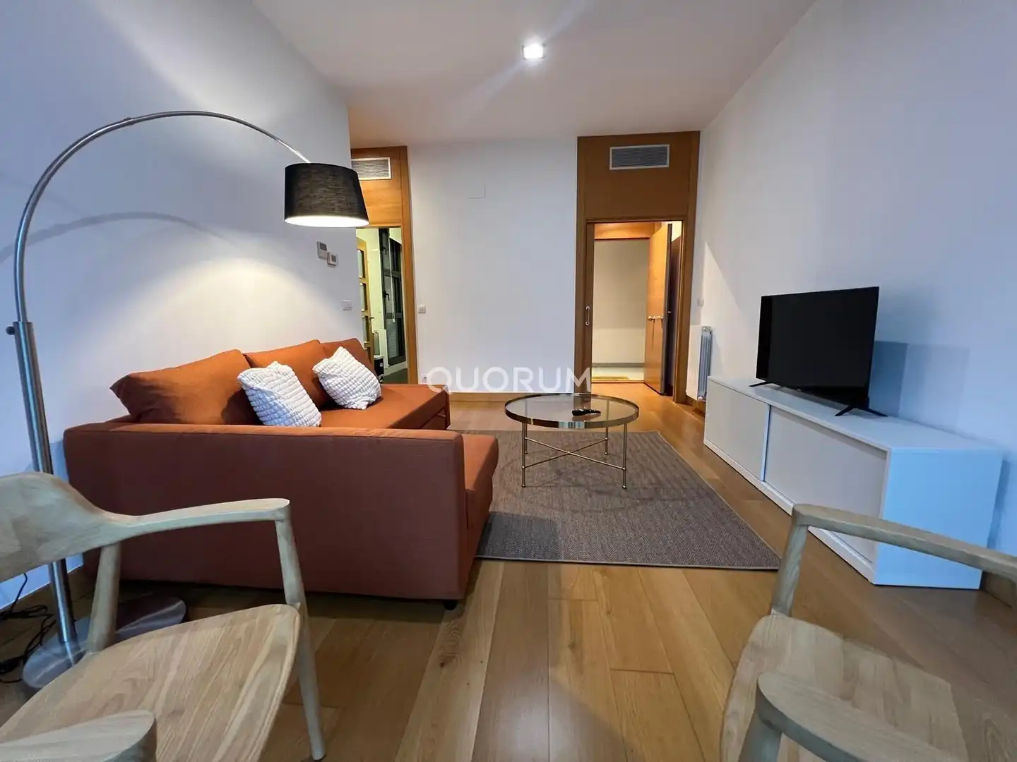 Flat for rent in Alameda Cardenal Gardoqui, Ensanche - Moyua - Diputación