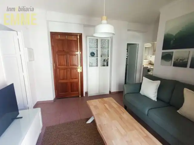 Sala de estar de Piso de alquiler en Ronda con Aire acondicionado, Amueblado y Lavadora