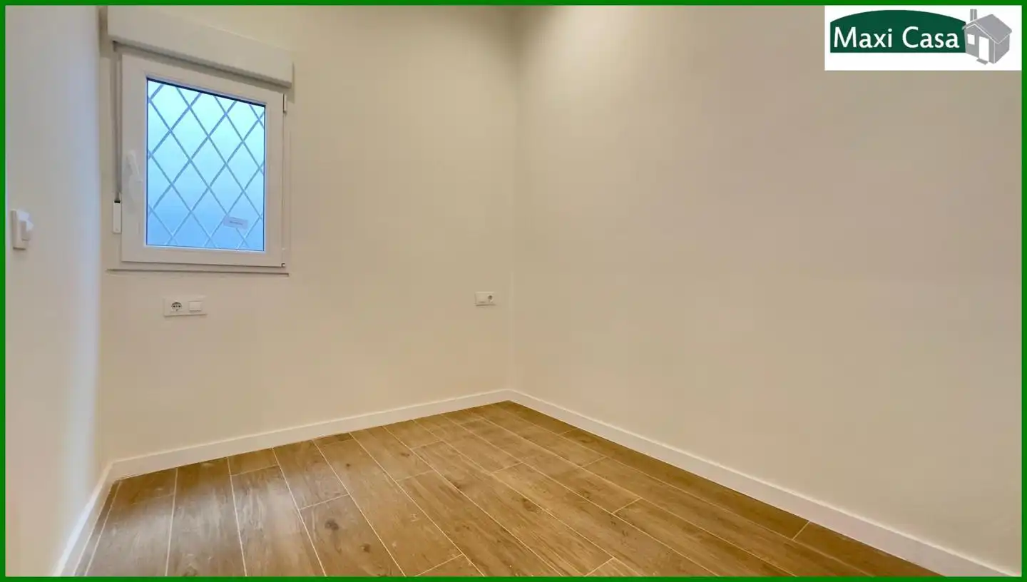 Planta baja en venta en Barcelona con Aire acondicionado y Calefacción