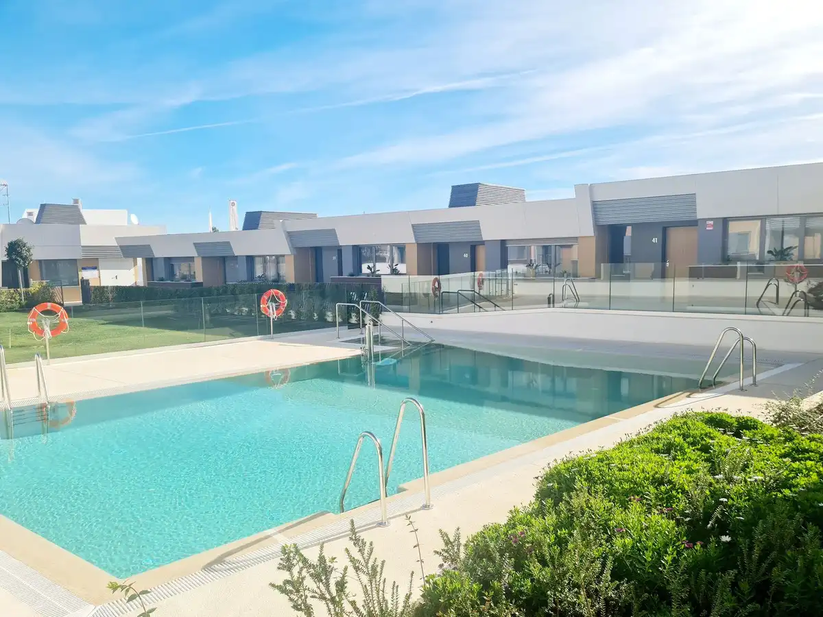 Swimming pool of Detached homes for rent in Mijas  with Air Conditioner, Private garden and Swimming Pool