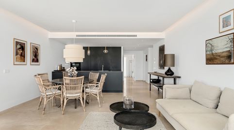 Un lujoso apartamento de diseño contemporáneo ubicado en el famoso puerto deportivo de Puerto Banús, imatge 3