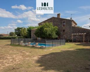 Vista exterior de Casa o xalet en venda en Rupià amb Aire condicionat, Terrassa i Piscina