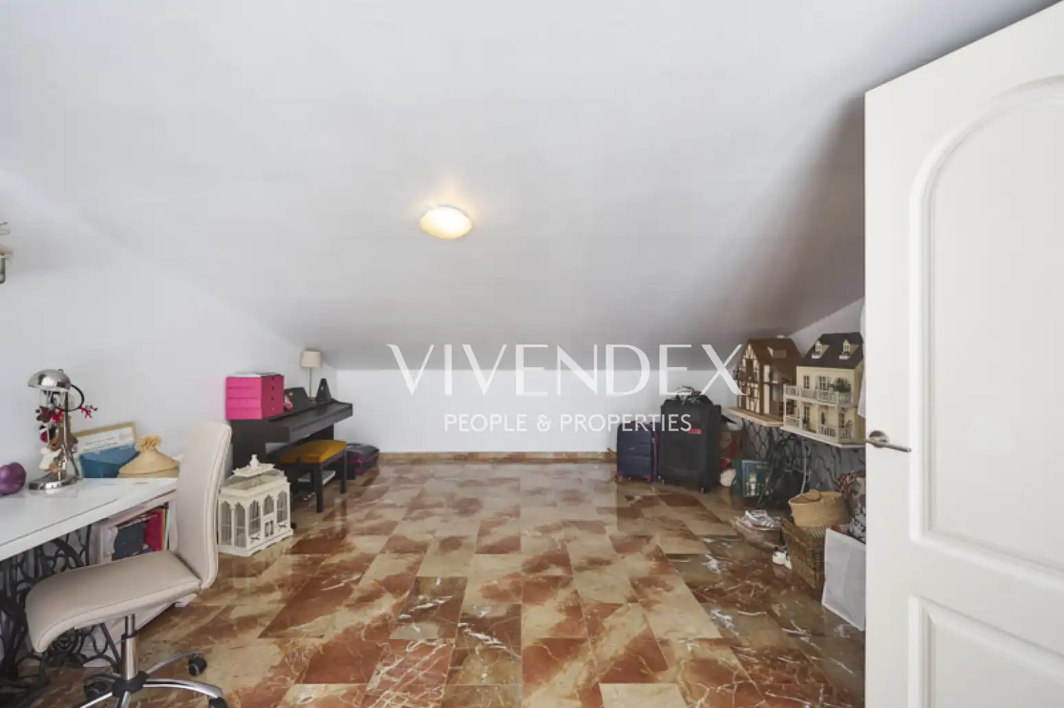 Houses for sale in Sant Vicenç Dels Horts  with Terrace