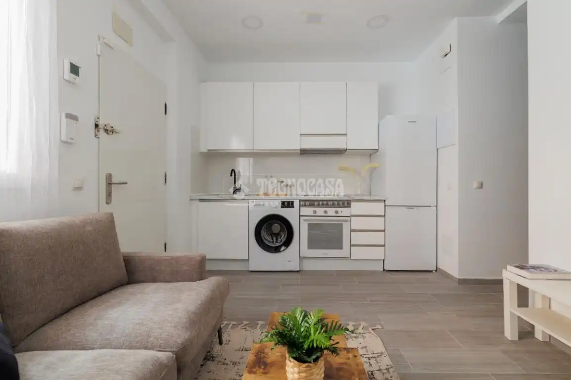 Cocina de Local en venta en Madrid