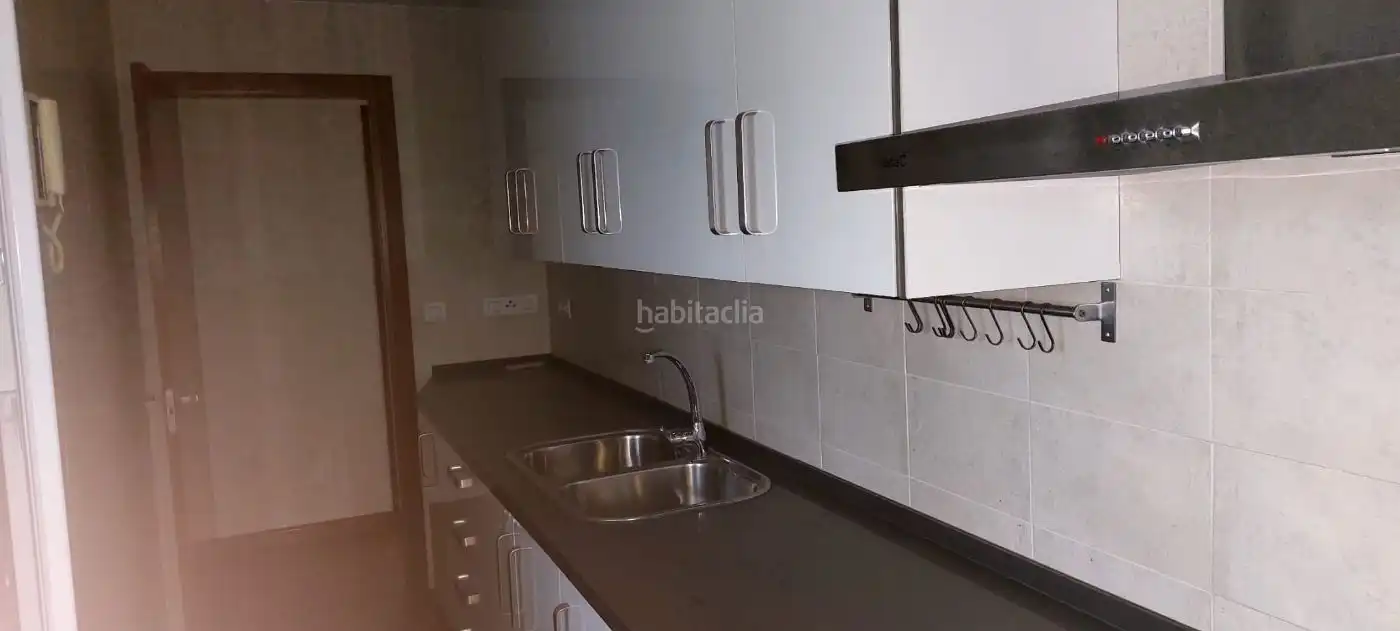 Appartamento con piscina in affitto a Calle Gonzalo Bilbao 10, imagen 5