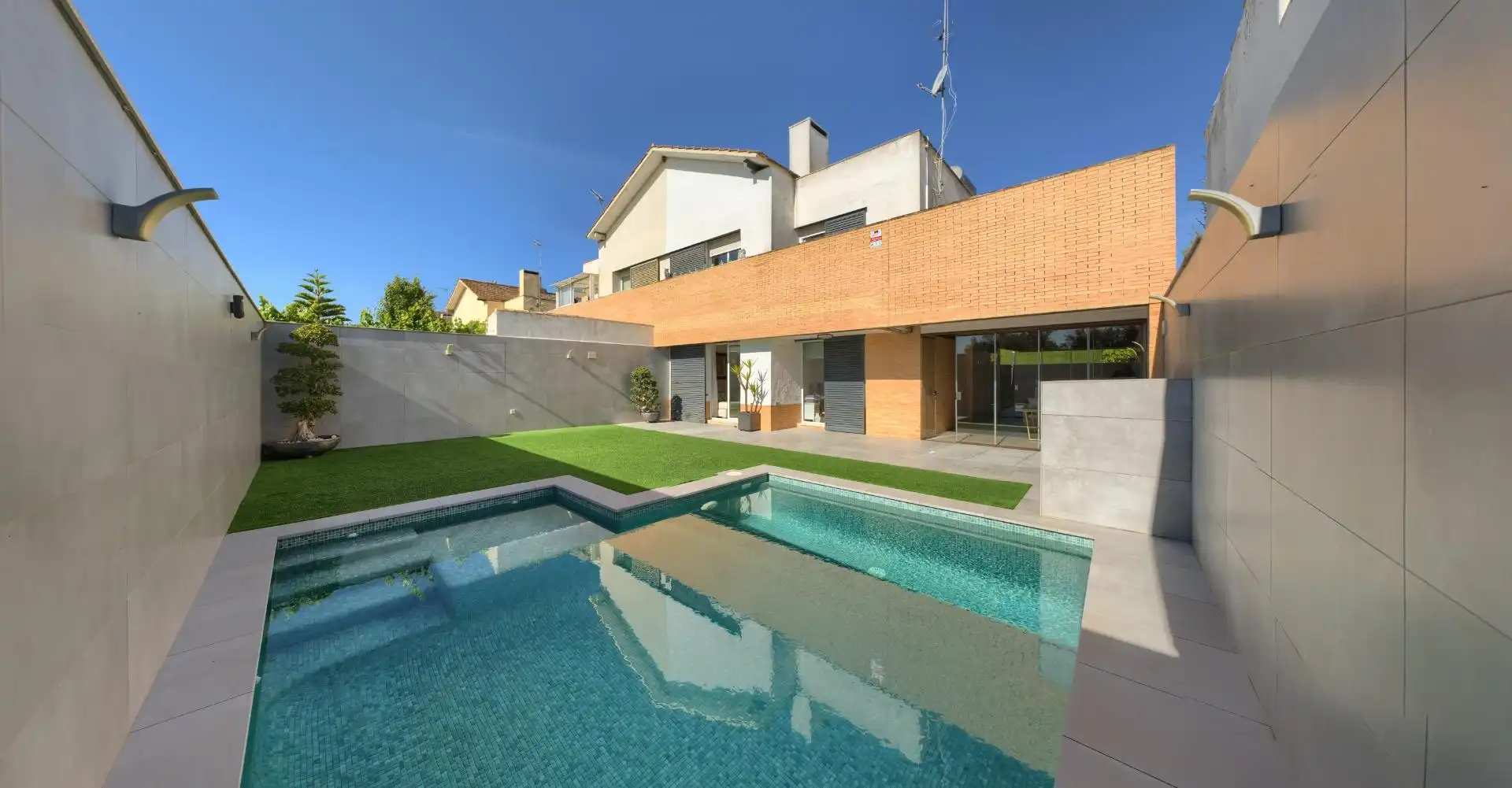 Casa aparellada amb terrassa en venda a Calle Verdejo, imagen 31