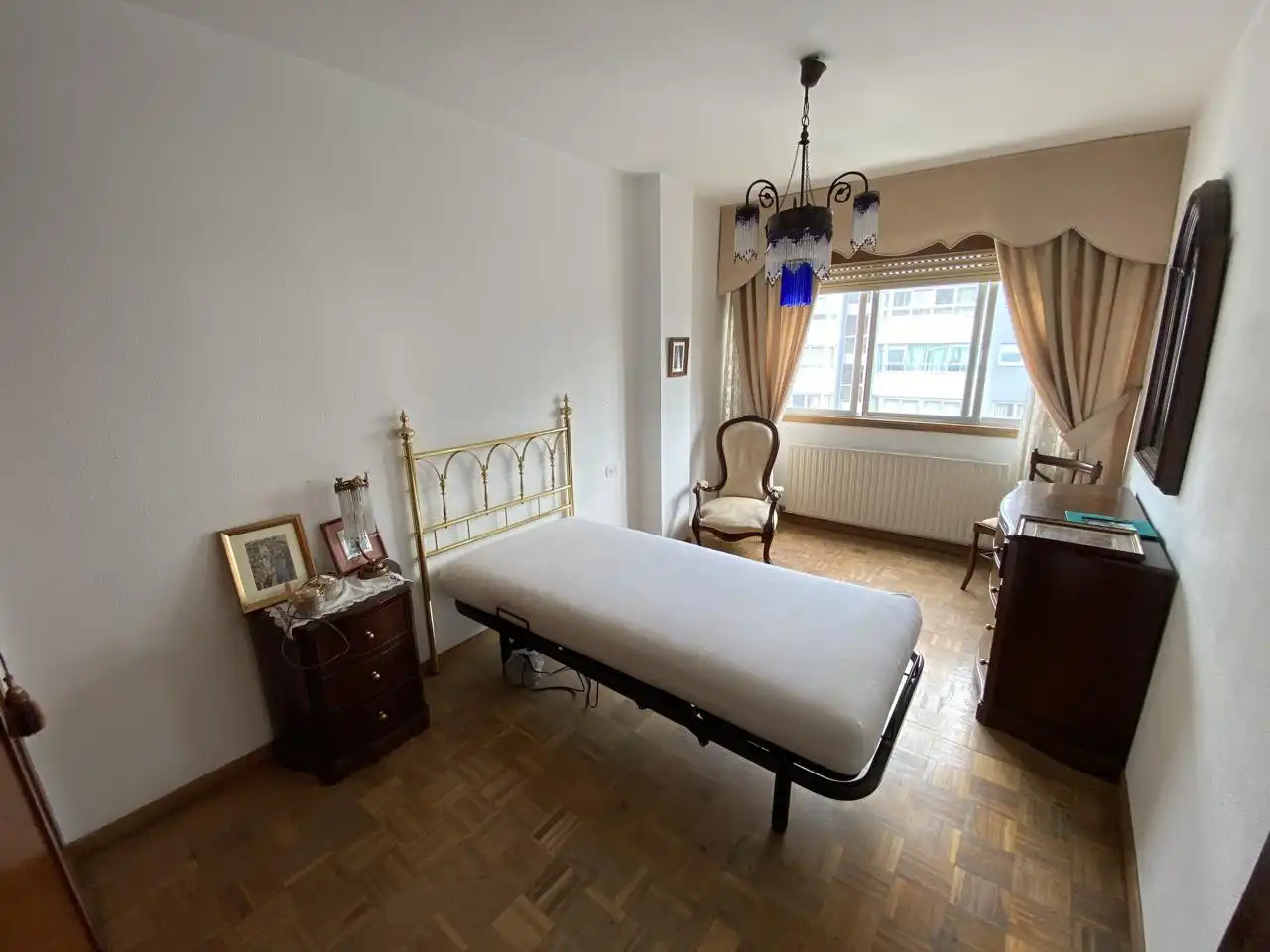 Habitación de Piso en venta en A Coruña Capital  con Calefacción y Trastero