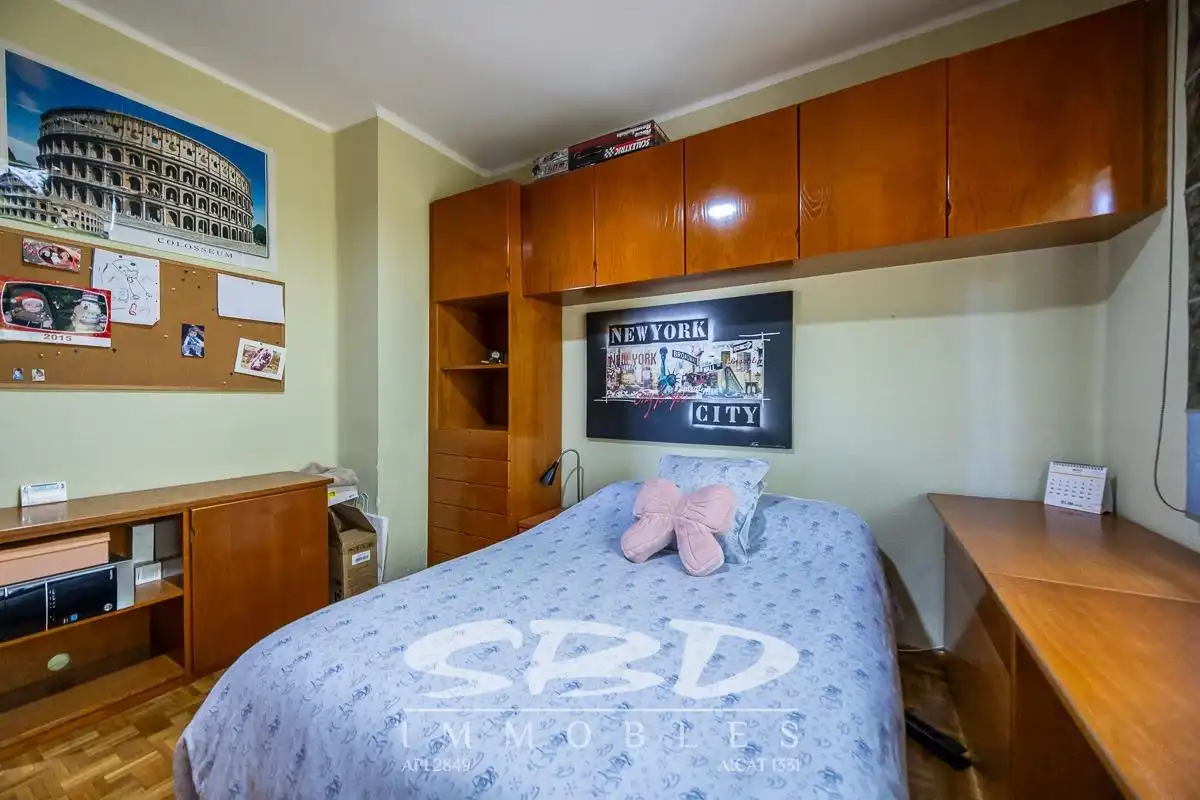 Dormitori de Casa o xalet en venda en Barberà del Vallès amb Aire condicionat, Calefacció i Terrassa