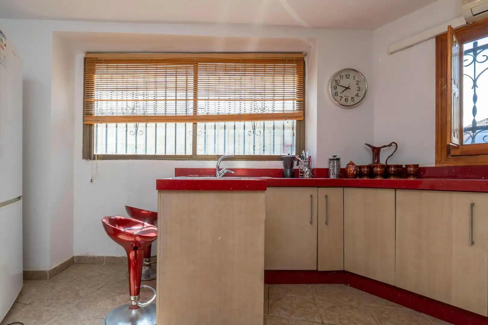 Kitchen of Houses for sale in Cacín  with Furnished and Balcony