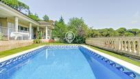 Swimming pool of House or chalet for sale in Cabrils  with Air Conditioner, Heating and Private garden