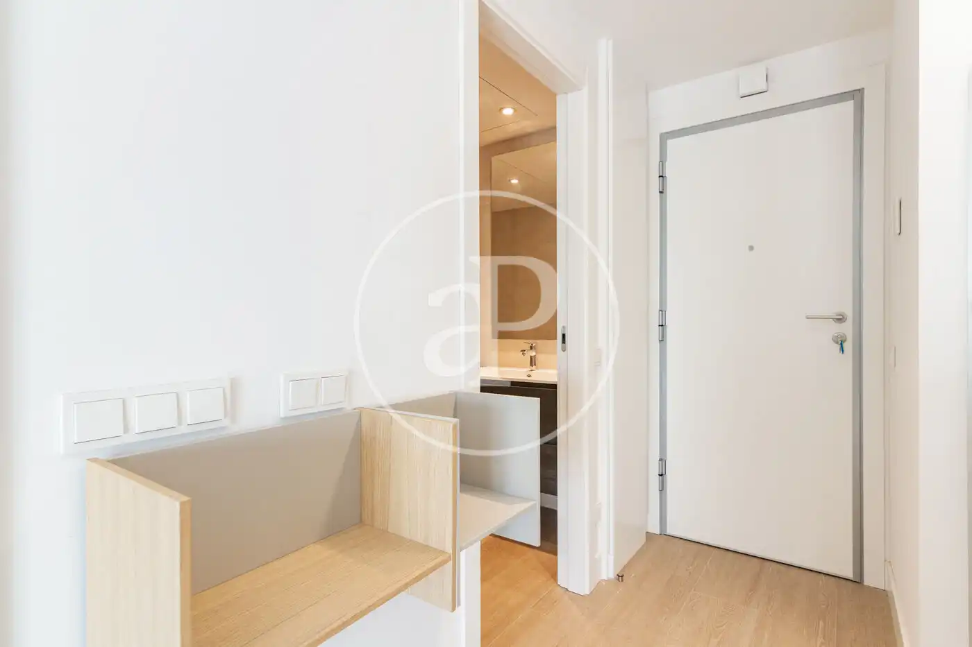 Wohnung zur Miete in Madrid mit Klimaanlage, Heizung und Privatgarten