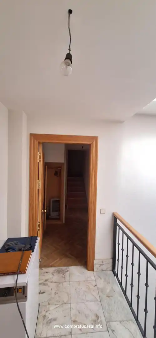 Piso en venta en Segovia con Calefacción, Jardín privado y Parquet