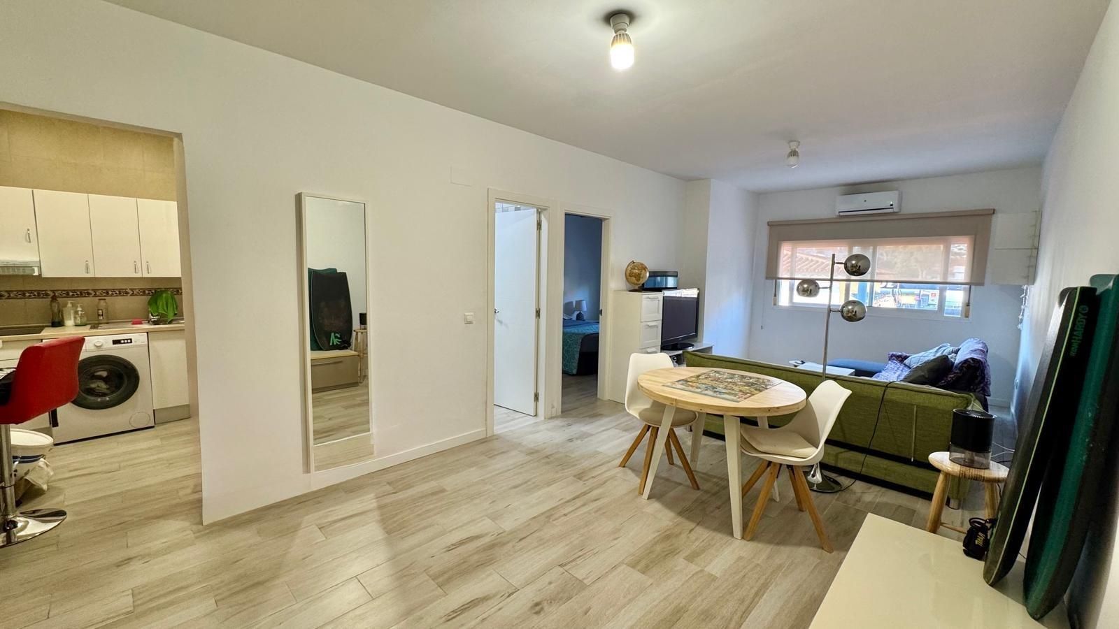 Apartment for sale in  CARLOTA ALEXANDRI, La Carihuela - Los Nidos