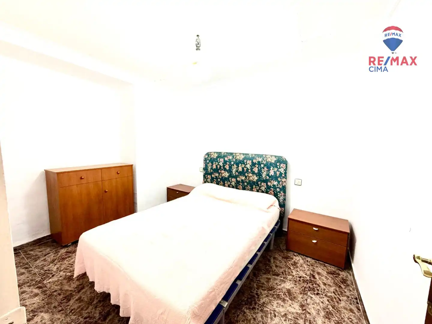 Habitación de Casa o chalet en venta en Cúllar con Terraza y Amueblado