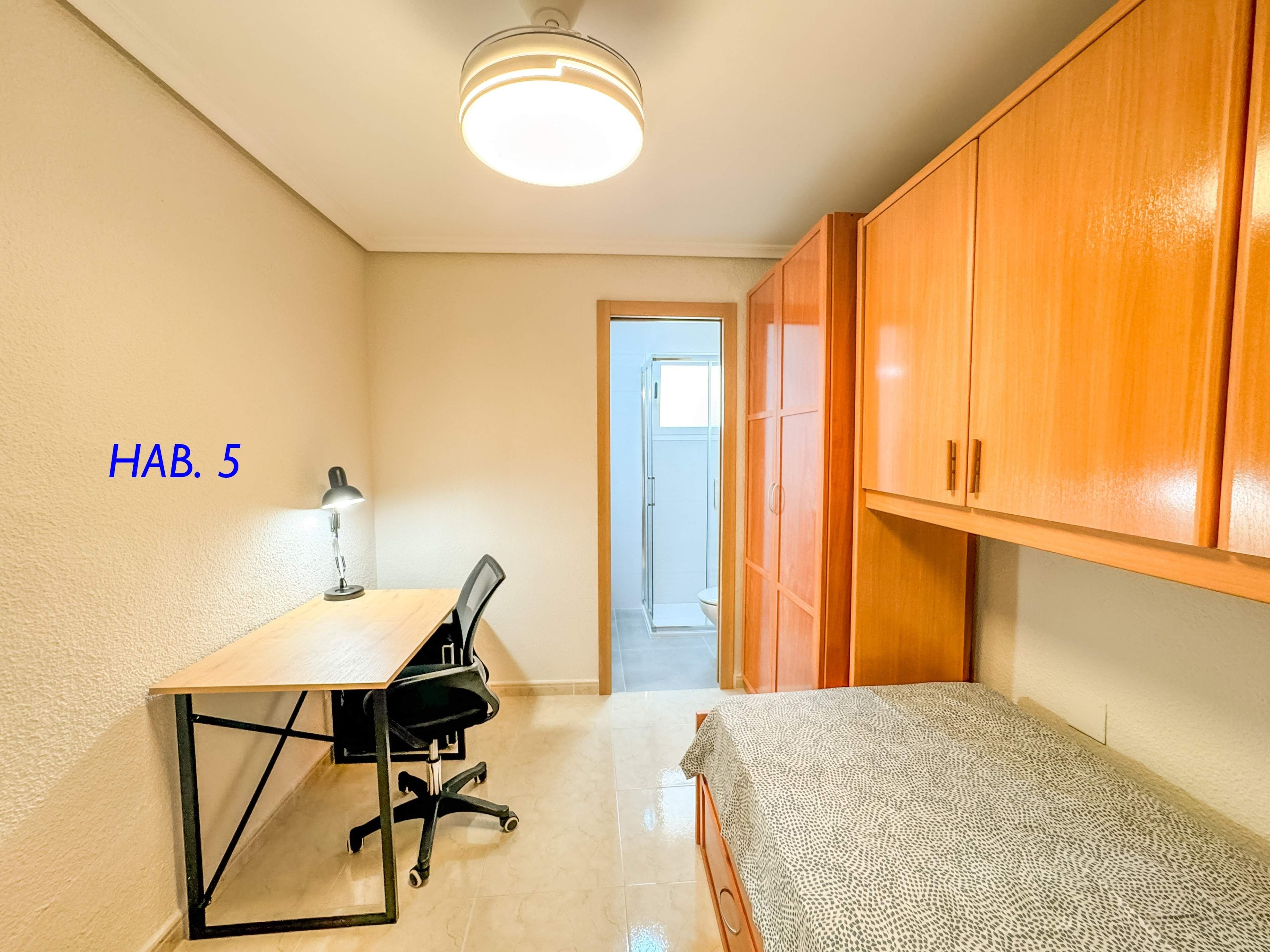 Piso para compartir en Reina Victoria - Miguel Hernández, Elche ciudad