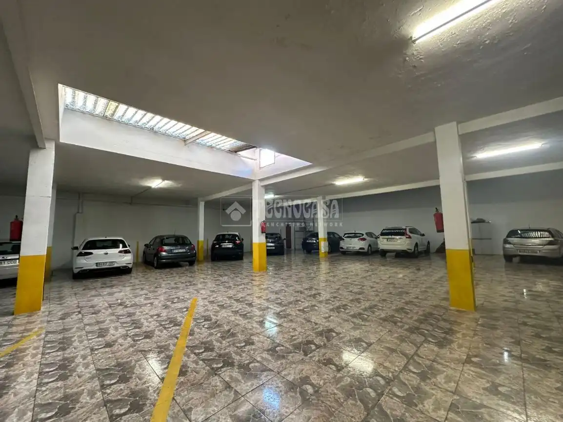 Residencial en venta en Calle Verónica, Veredillas