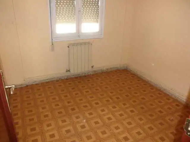 Piso en venta en C/ Padre Marín, San Millán - Ayuntamiento