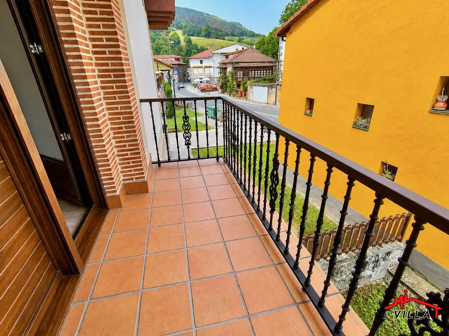 Terraza de Piso en venta en Ramales de la Victoria con Calefacción, Terraza y Trastero