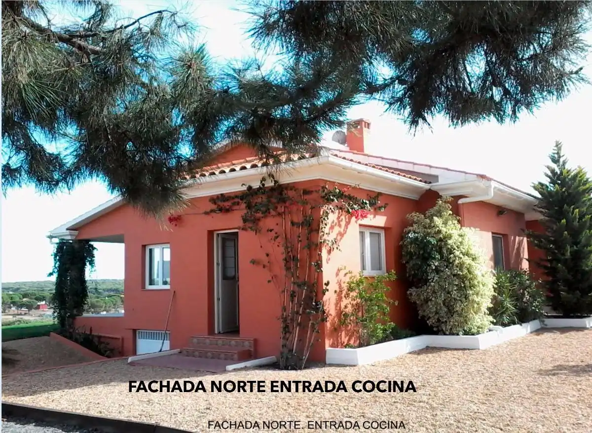 Außenansicht von Country house zum Verkauf in Cartaya mit Terrasse und Abstellraum