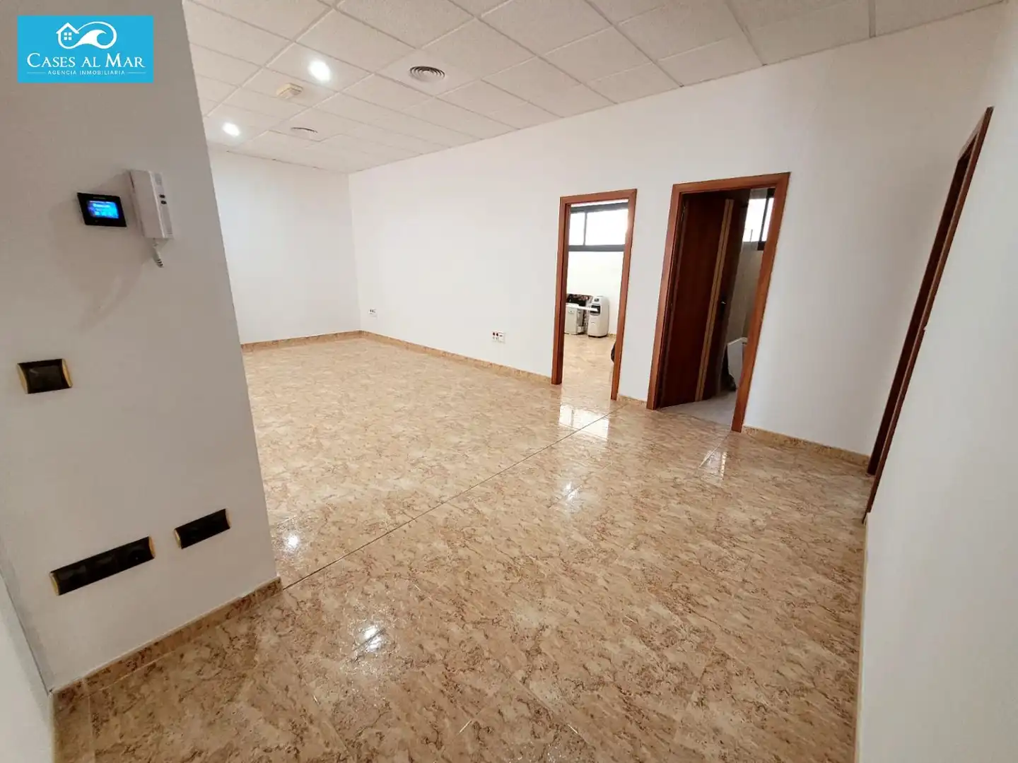 Local de alquiler en Oropesa del Mar / Orpesa con Aire acondicionado
