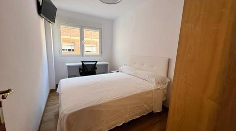 Foto 5 de Pis per a compartir a Calle Poeta Vicente Aleixandre, 1, Angustias - Chana - Encina, Granada