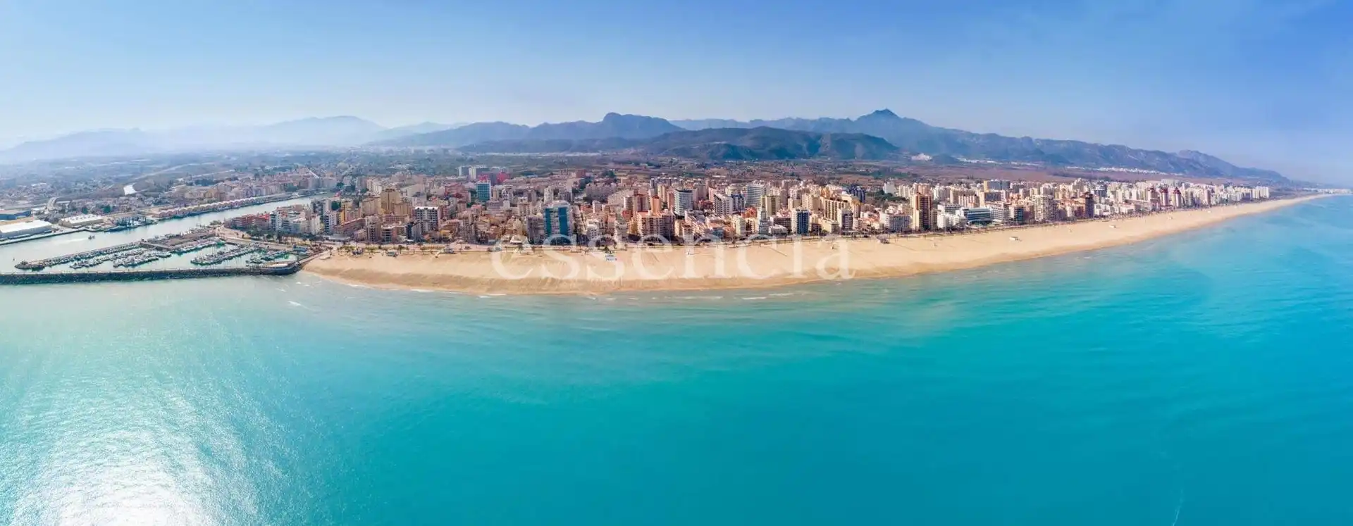 Vista exterior de Piso en venta en Gandia con Balcón