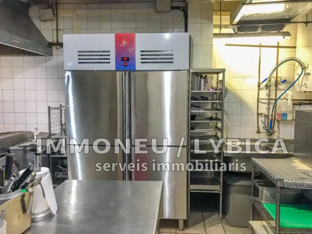 Cocina de Local en venta en Alp