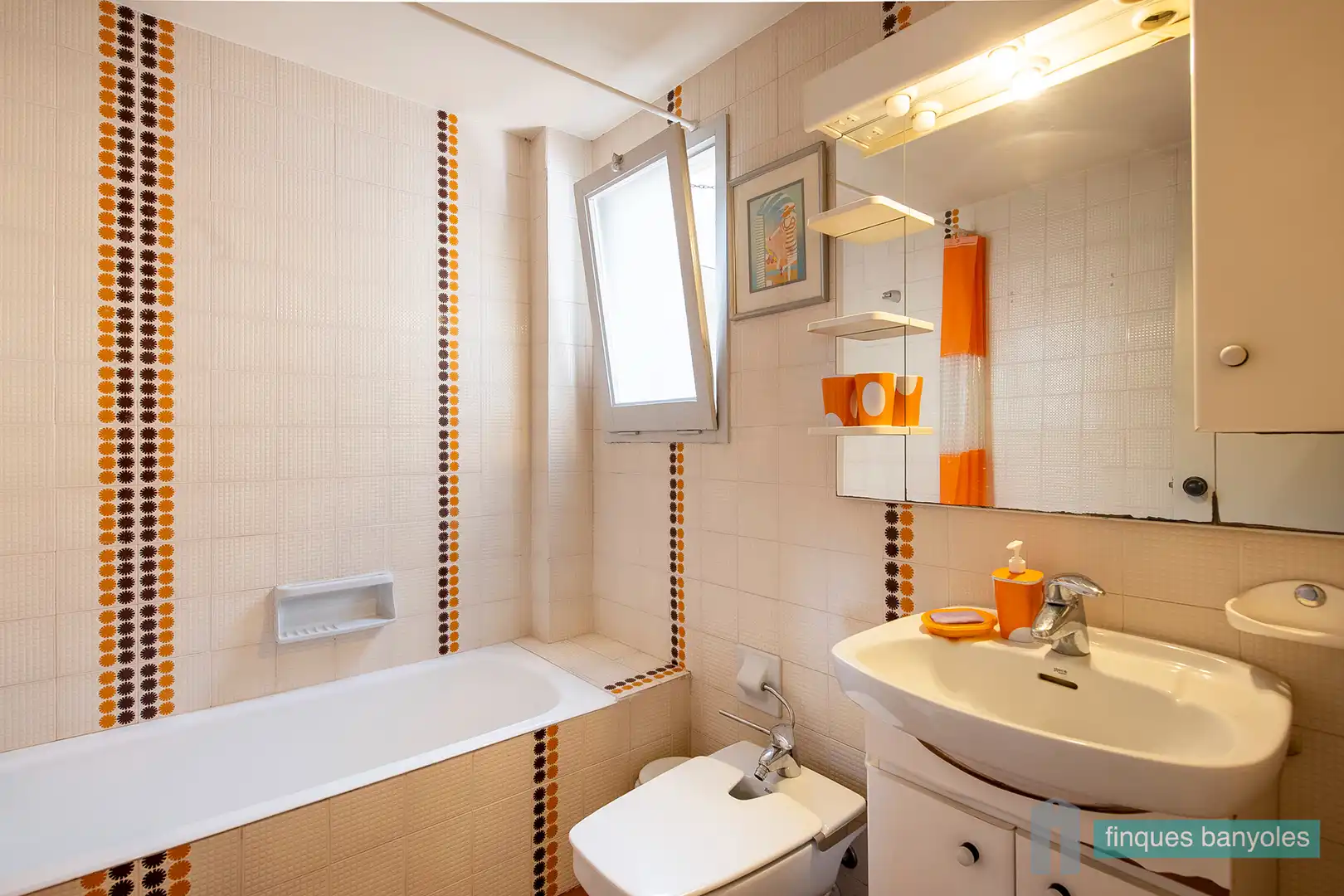 Baño de Piso en venta en Banyoles con Aire acondicionado, Calefacción y Terraza