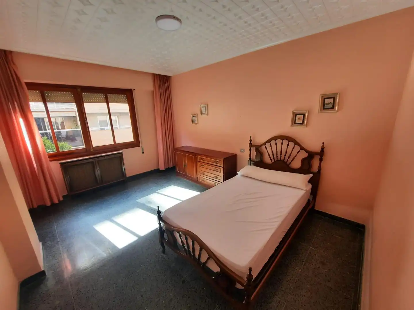 Schlafzimmer von Wohnung zur Miete in Almansa mit Heizung und Möbliert