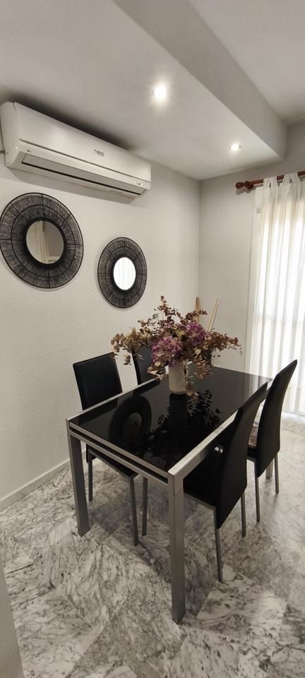 Dining room of House or chalet for sale in  Sevilla Capital  with Air Conditioner, Heating and Storage room
