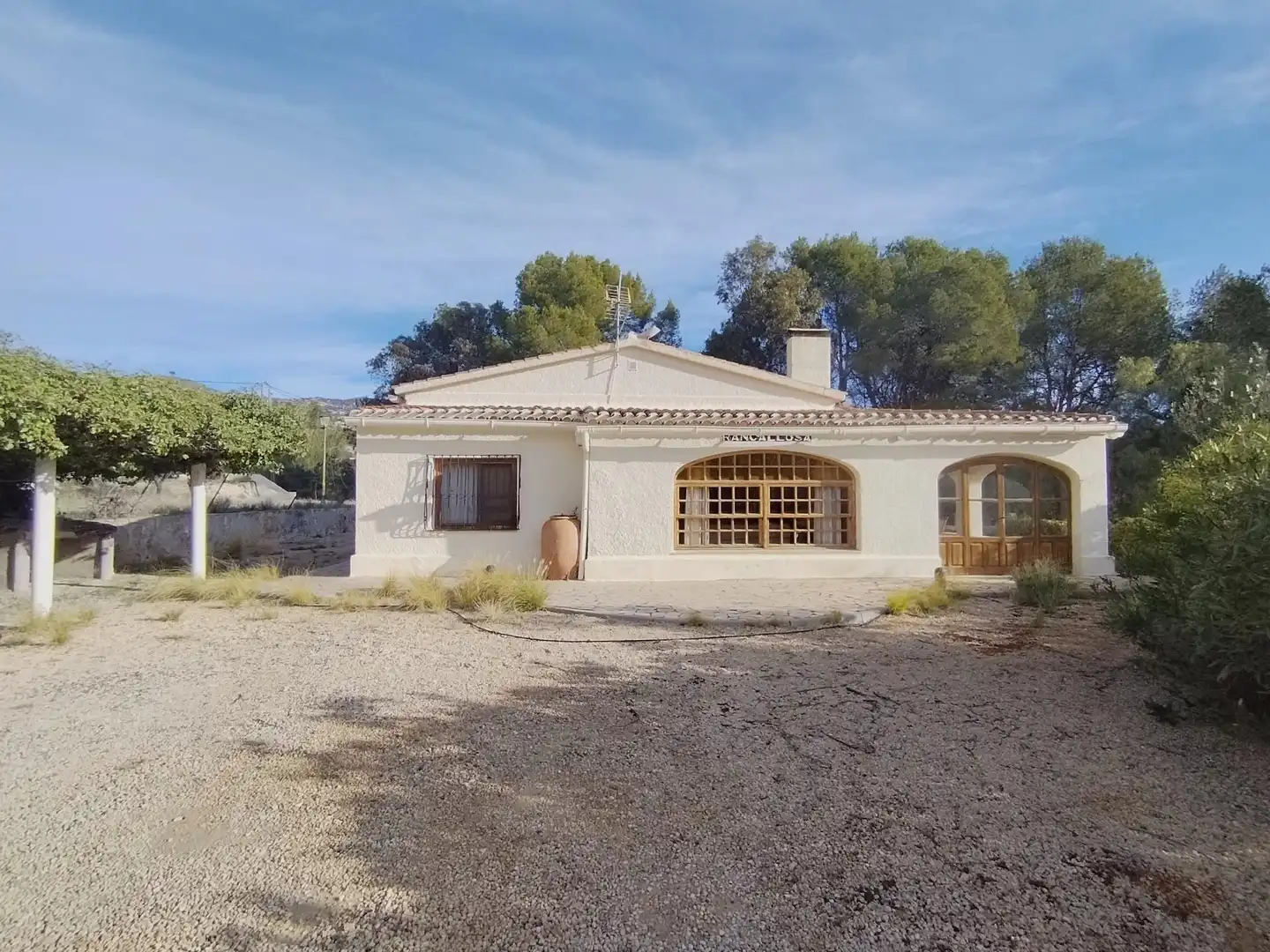 Vista exterior de Finca rústica en venda en Relleu amb Aire condicionat, Jardí privat i Terrassa