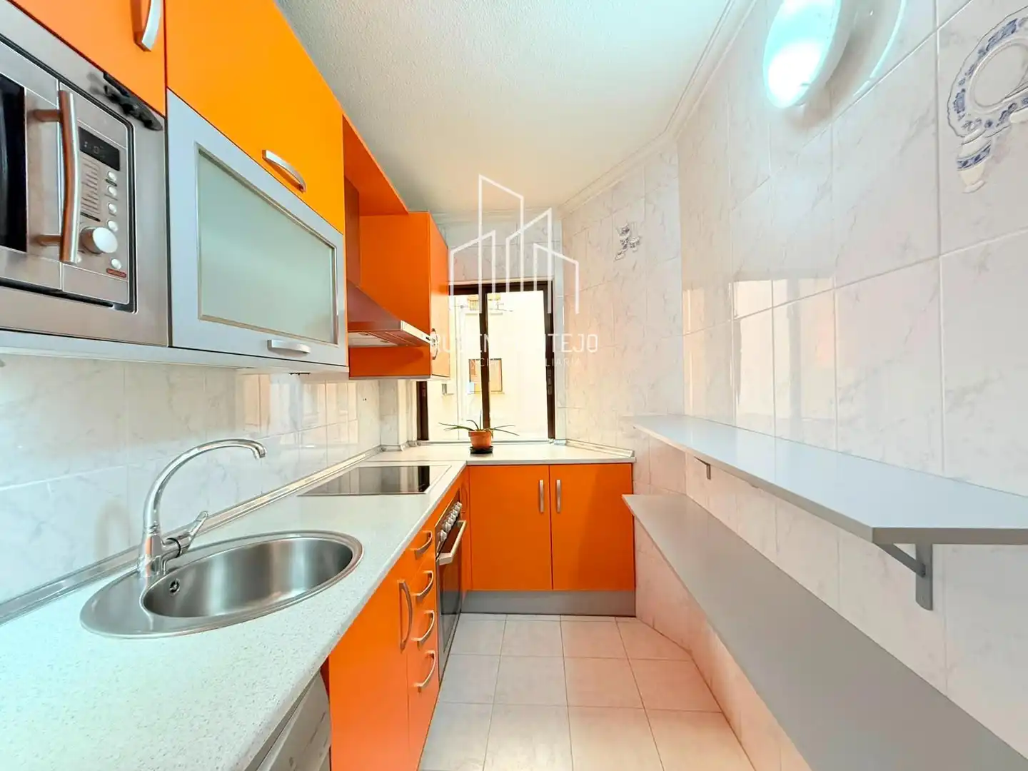 Cocina de Piso en venta en Salamanca con Calefacción, Amueblado y Horno