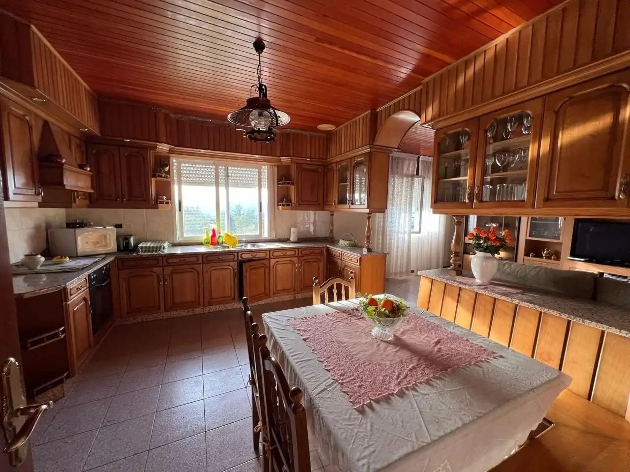 Kitchen of Houses for sale in Ourense Capital   with Heating, Terrace and Swimming Pool
