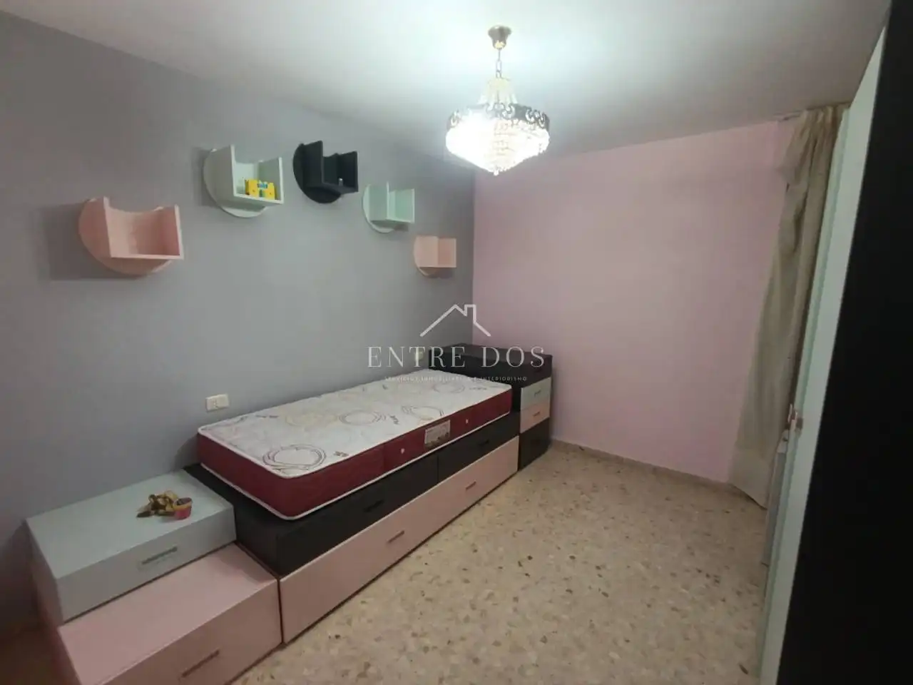 Flat with terrace for sale in Lluís Vives, imagen 13