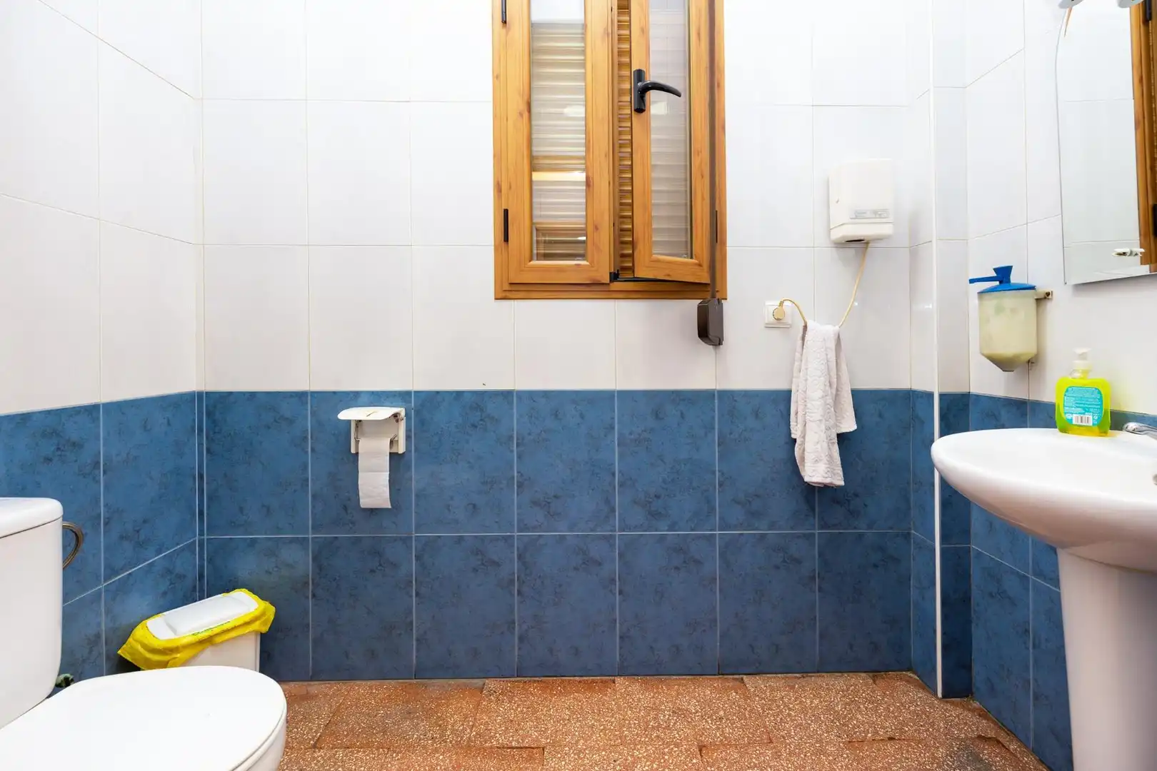 Bany de Edifici en venda en Ventas de Huelma