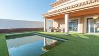 Piscina de Casa o xalet en venda en Valderrubio amb Aire condicionat, Terrassa i Piscina