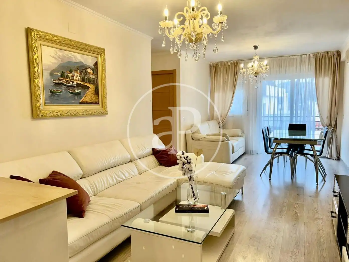 Sala de estar de Piso en venta en L'Alfàs del Pi con Aire acondicionado, Calefacción y Terraza