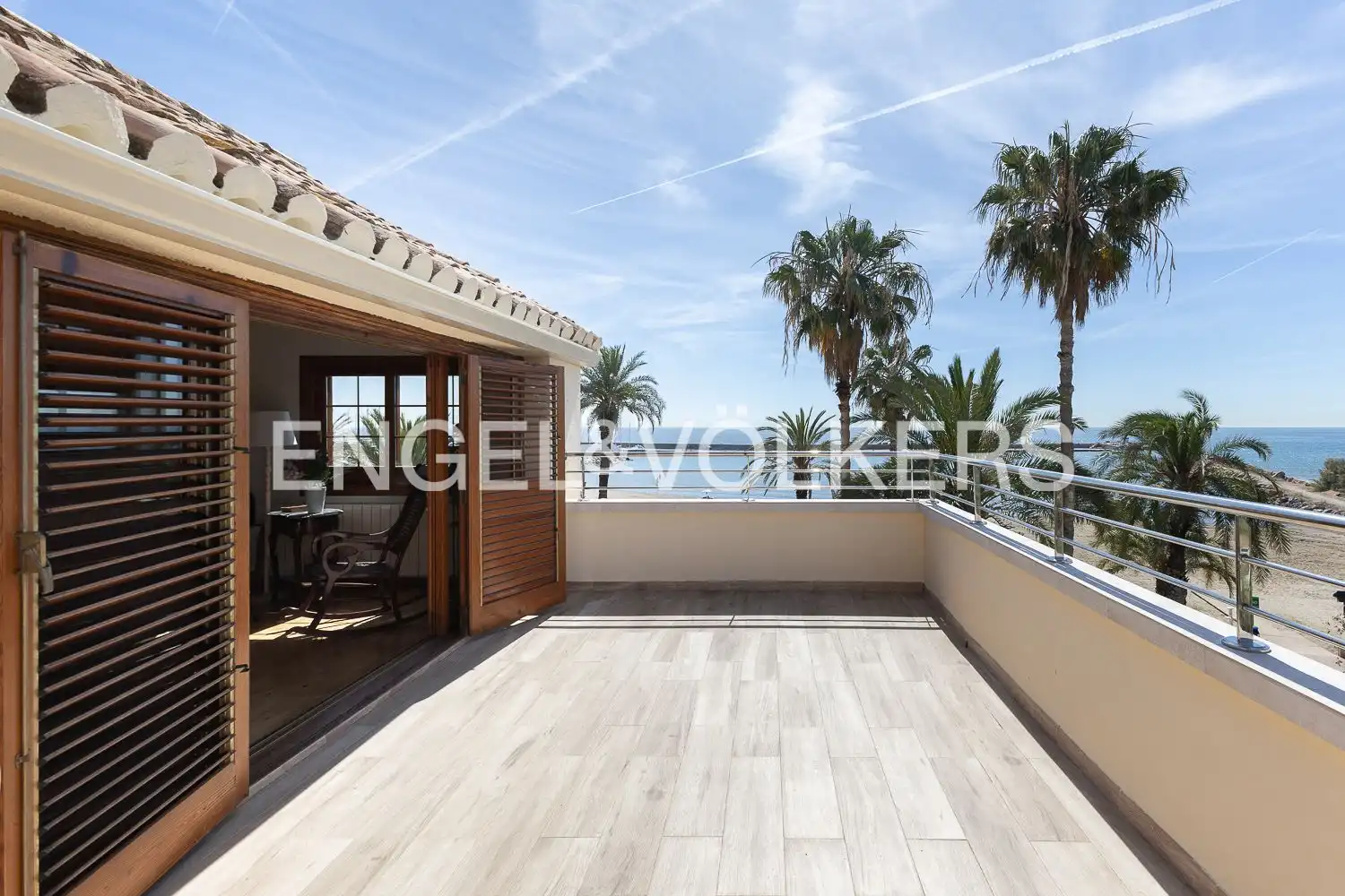 Terraza de Casa o chalet de alquiler en La Pobla de Farnals con Aire acondicionado, Calefacción y Jardín privado