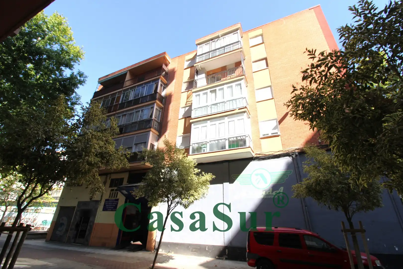 Vista exterior de Pis en venda en Valladolid amb Calefacció, Terrassa i Traster
