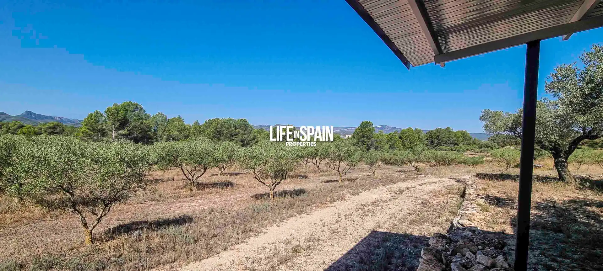 Country homes for sale in Ginestar