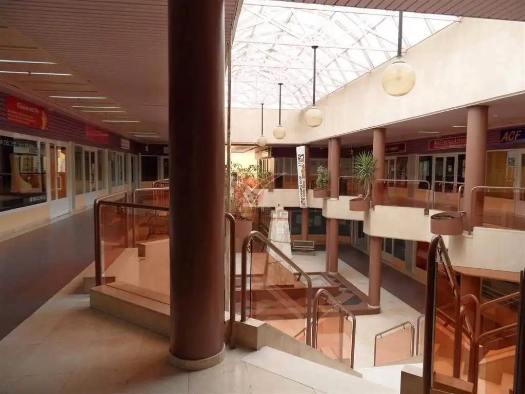 Local comercial en venda a EDIFICIO ALEGRIA, imagen 2
