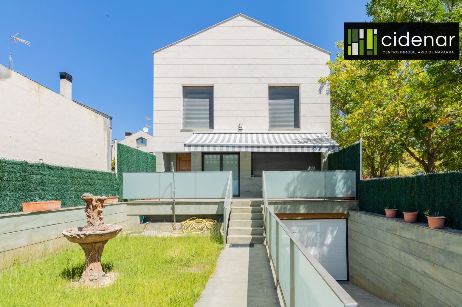 Exterior view of House or chalet for sale in Tafalla  with Heating, Private garden and Parquet flooring