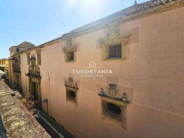 Maison avec balcon à vendre à Centro - Calzada - Cabo Noval
